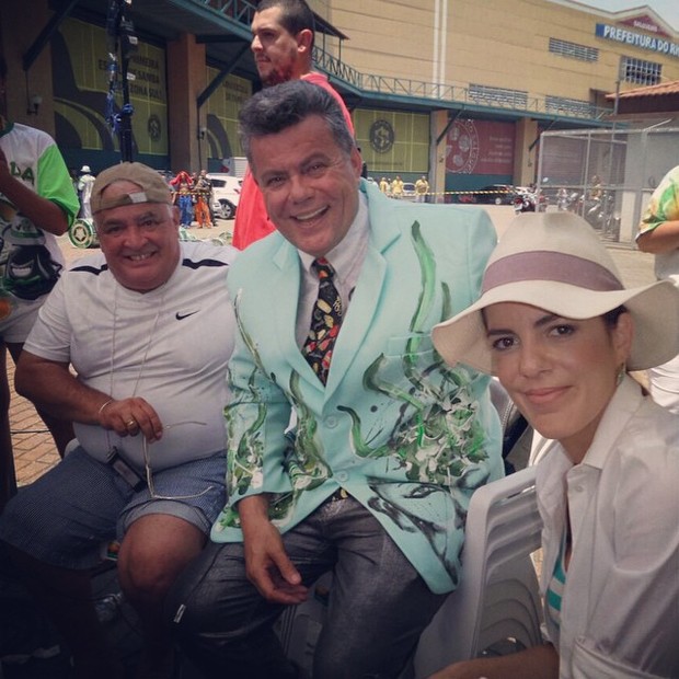 Mariana Gross com o carnavalesco Milton Cunha (Foto: Reprodução/Instagram)