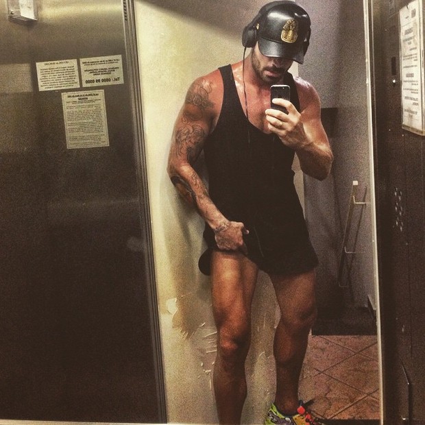 Ex-BBB Rodrigão em selfie pós-malhação (Foto: Instagram/ Reprodução)