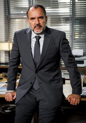 Humberto Martins como Germano na novela Totalmente Demais (Foto: Globo/João Miguel Júnior)