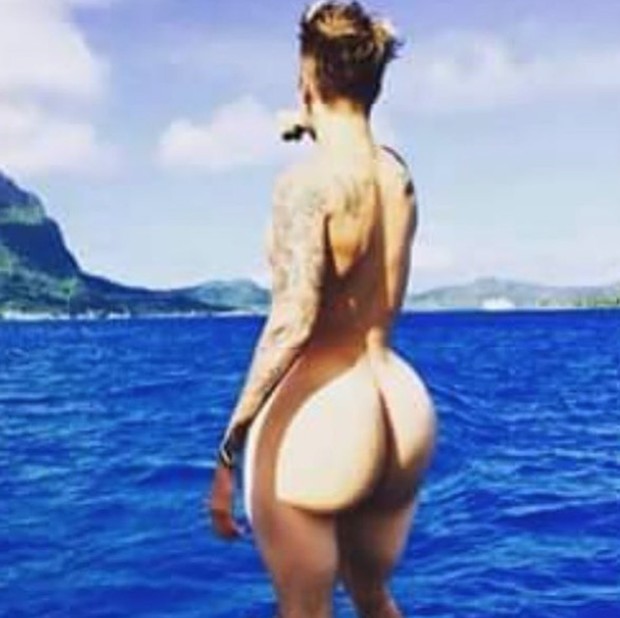 Miley Cyrus faz brincadeira com foto de Justin Bieber (Foto: Instagram / Reprodução)