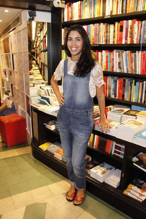 Lançamento do livro de Bela Gil na Saraiva do Shopping Leblon (Foto: Marcos Ferreira / Brazil News)