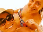 Giovanna Antonelli aproveita dia de sol com a mãe: 'Calor das arábias'