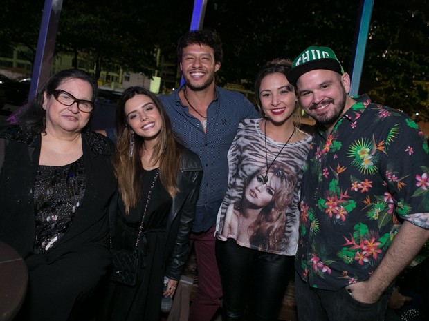 Giovanna Lancellotti, Nando Rodrigues, Keila Zago e Guilherme Barros em festa no Rio (Foto: Raphael Mesquita/ Divulgação)