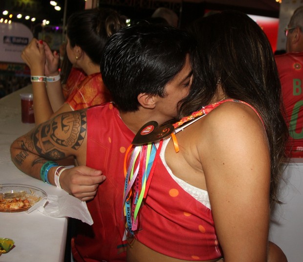 Thammy Miranda e a namorada Andressa Ferreira (Foto: Wesley Costa / AgNews)
