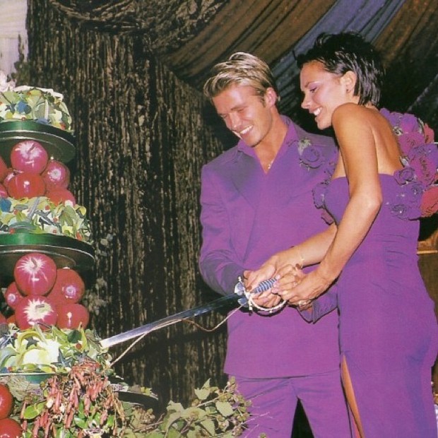 Victoria e David Beckham em foto antiga (Foto: Instagram / Reprodução)