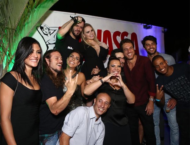 Ex-BBBs se divertem em festa (Foto: Raphael Mesquita/Divulgação)