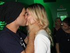 Famosos trocam muitos beijos em terceiro dia de Rock in Rio