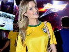 Gêmea de Cauã Reymond deixa irmã em casa para curtir a Copa do Mundo