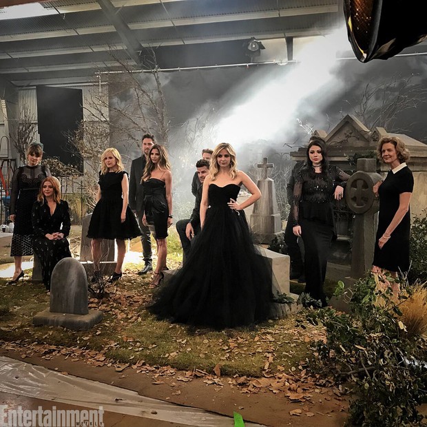 Elenco de Buffy: A Caça Vampiros (Foto: Reprodução/Entertainment Weekly)