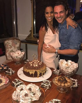 Igor Rickli e Aline Wirley fazem festa para comemorar aniversário (Foto: Instagram/ Reprodução)