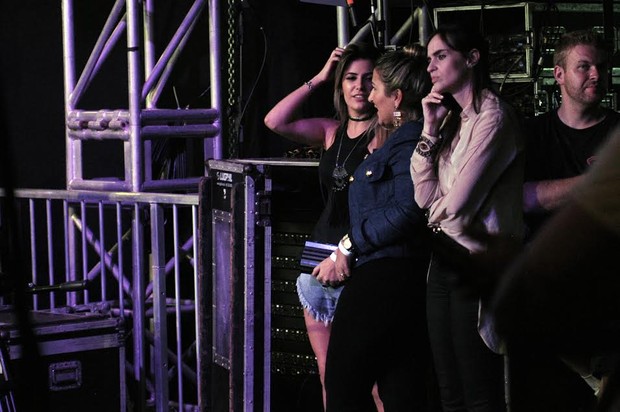 Jade Magalhães nos bastidores do show de Luan Santana em São Paulo (Foto: Marcos Amaral/AgNews)