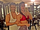 Zezé Di Camargo e Graciele Lacerda mostram os músculos na academia 