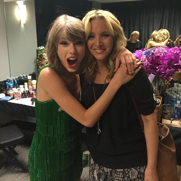 Taylor Swift e Lisa Kudrow (Foto: Instagram / Reprodução)