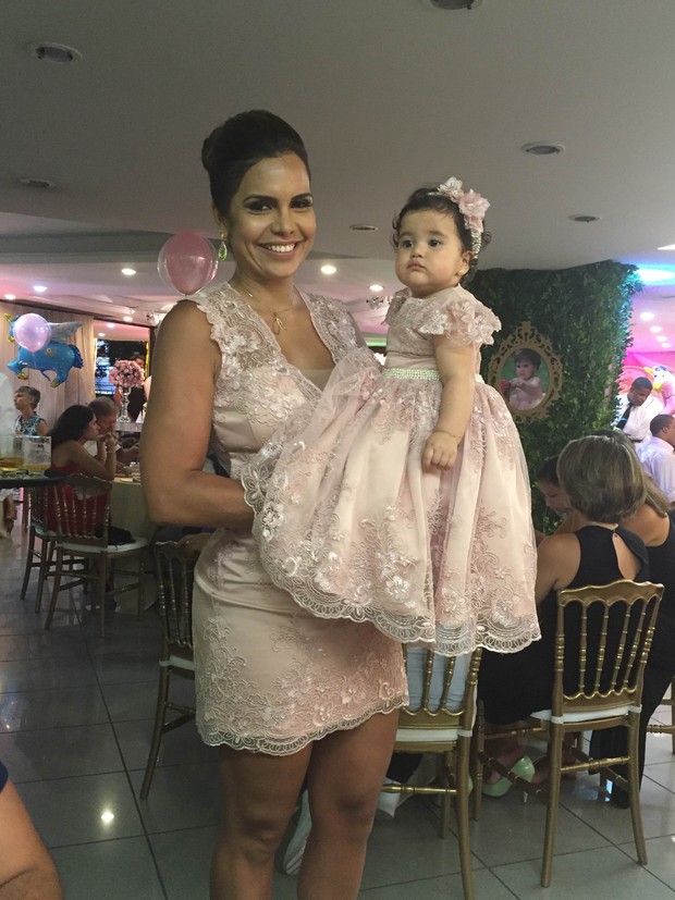 Raíssa Machado e a filha, Nicole (Foto: Alê Gomes  e Monica Marinho/Divulgação)