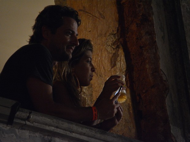 Marcelo Serrado e a mulher, Roberta, em show em Salvador, na Bahia (Foto: Felipe Souto Maior/ Ag. News)