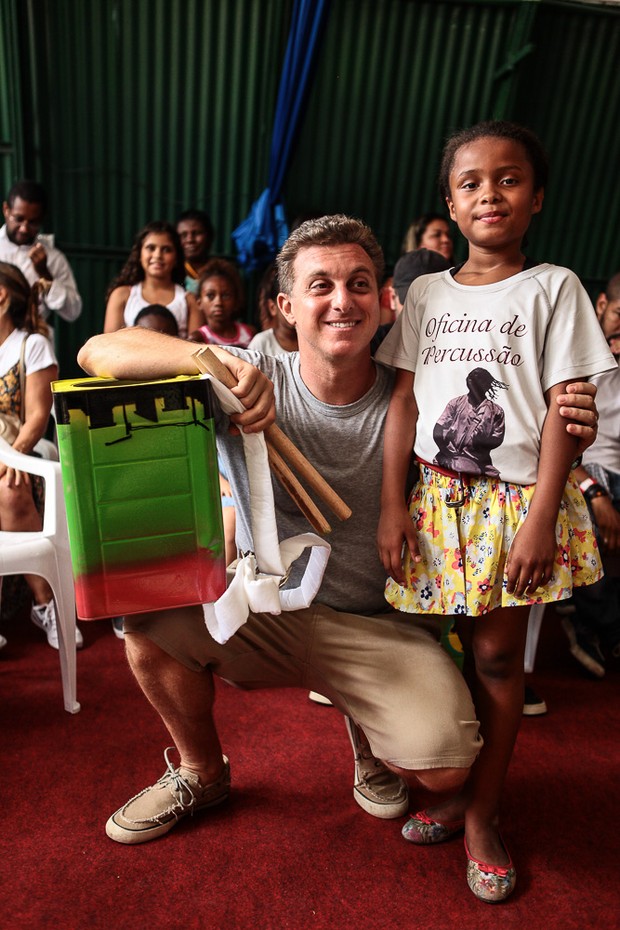  AfroReggae inaugura espaço Cultural Luciano Huck no Caju (Foto: Divulgação/Carlos Fofinho)