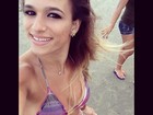 Com abdômen trincado, Jade Barbosa faz 'selfie' e recebe elogios 