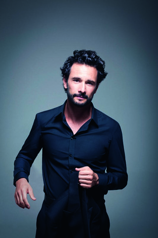 Rodrigo Santoro na capa da revista Personnalité (Itaú) (Foto: Daryan Dornelles - Revista Personnalité)