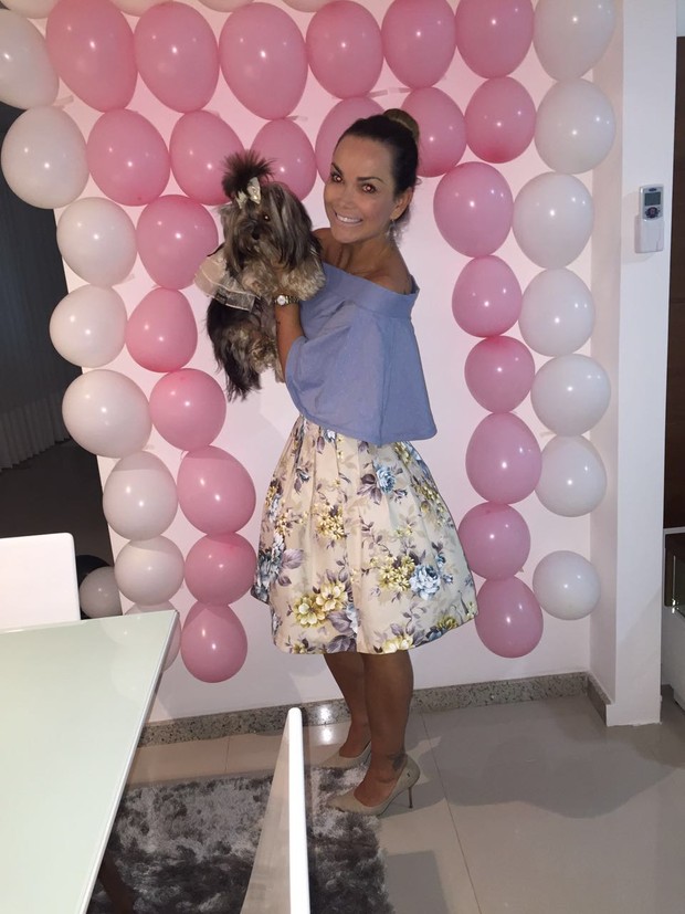 Eliana Amaral lança buffet de festas para cães (Foto: R2assessoria)