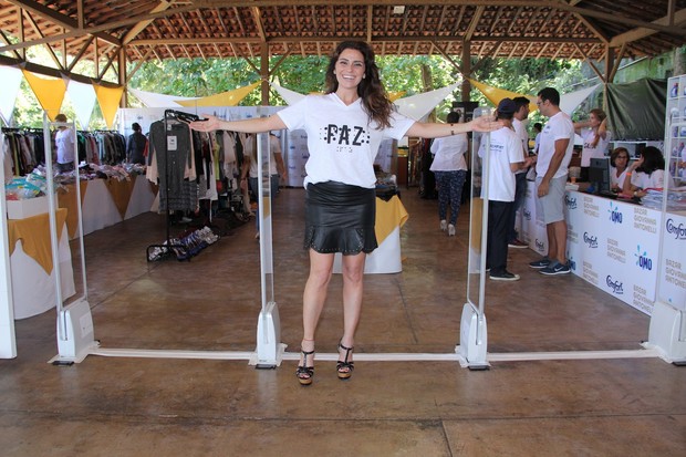 Giovanna Antonelli na segunda edição do seu bazar beneficente (Foto: AgNews/AgNews)