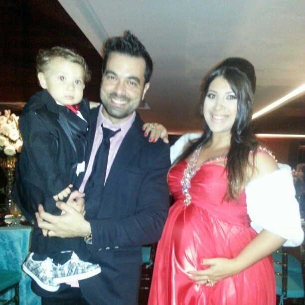 Priscila com o marido, Bruno Andrade, e o filho (Foto: Instagram)