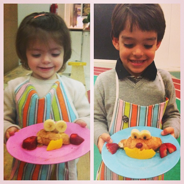 Carol Celico posta foto dos filhos na cozinha (Foto: Instagram / Reprodução)