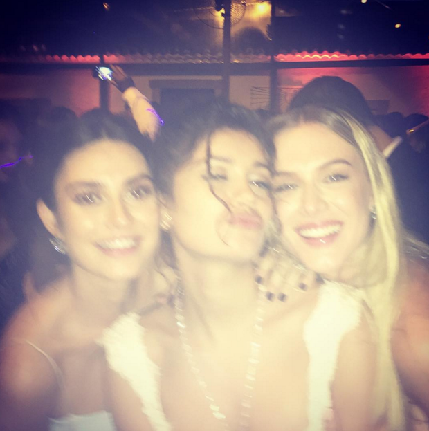 Thaila Ayala, Sophie Charlotte e Fiorella Mattheis (Foto: Reprodução/Instagram)