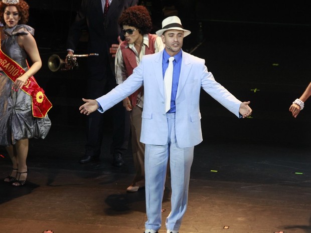 Diogo Nogueira se apresenta em espetáculo no Rio (Foto: Isac Luz/ EGO)