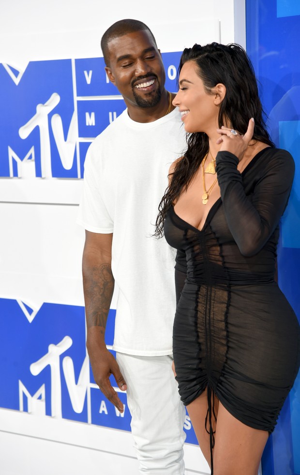 Kanye West e Kim Kardashian (Foto: AFP)