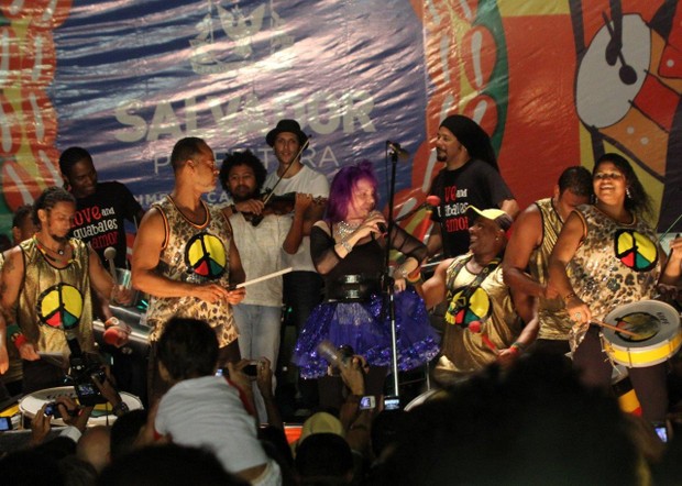 Babey do Brasil na abertura do carnaval de Salvador (Foto: J.Humberto / Agews)