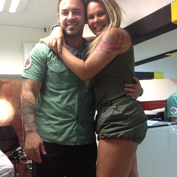 Cristina Mortágua faz tatuagem em homenagem ao filho (Foto: Instagram / Reprodução)