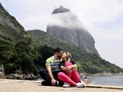 Andressa Urach e o marido, Tiago Costa, passam lua de mel no Rio