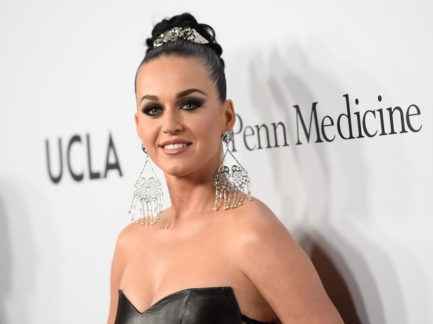 Katy Perry em evento beneficente em Los Angeles, nos Estados Unidos (Foto: Angela Weiss/ Getty Images/ AFP)