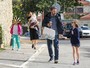 Ben Affleck e Jennifer Garner vão a igreja com os filhos