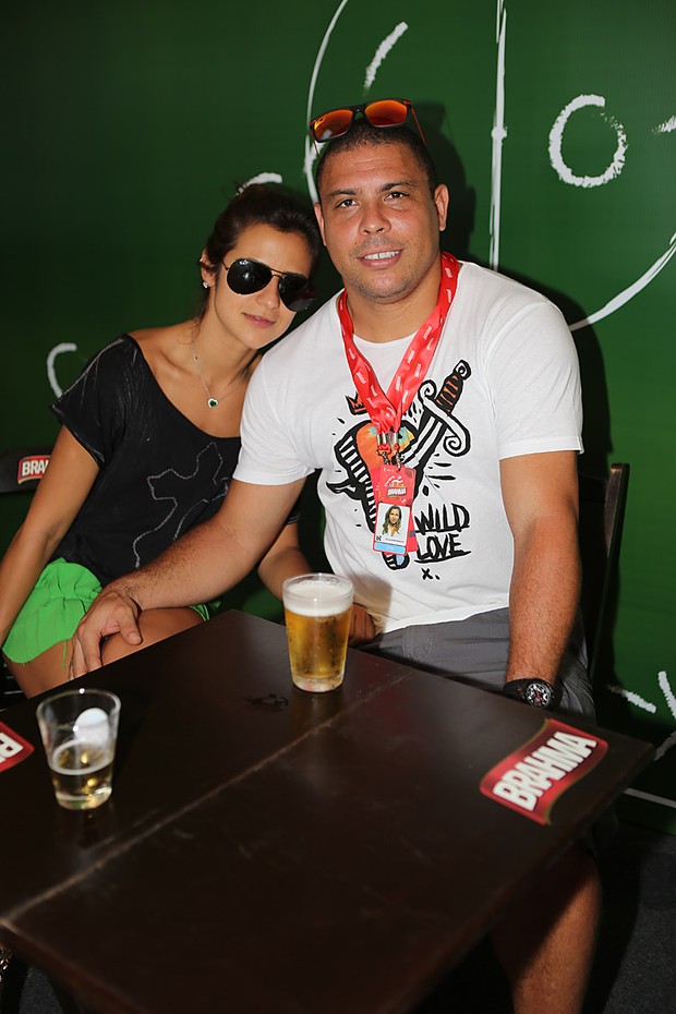 Ronaldo e Paula Morais (Foto: Murillo Tinoco / Agi9 / Foto Rio news)