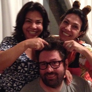 Mauricio Spada com as irmãs Mônica e Magali (Foto: Reprodução / Instagram)