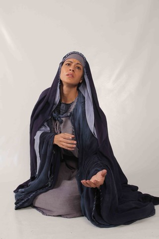 Carol Castro como Maria em Paixão de Cristo (Foto: Paixão de Cristo/ Divulgação)