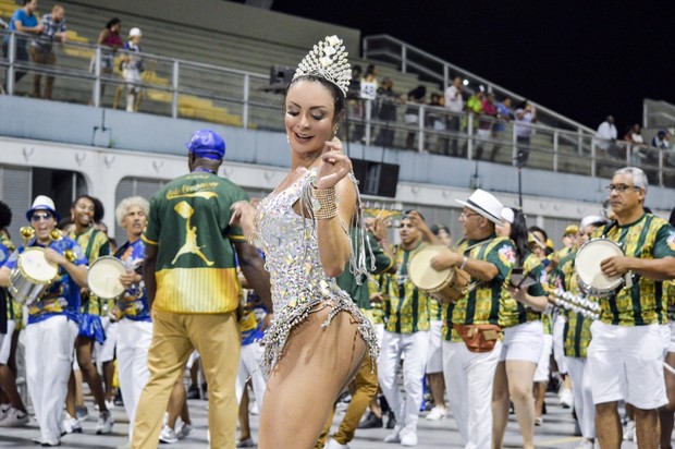 Priscila Santtana, madrinha de bateria da Acadêmicos do Tatuapé (Foto: Divulgação / MF Press Global)