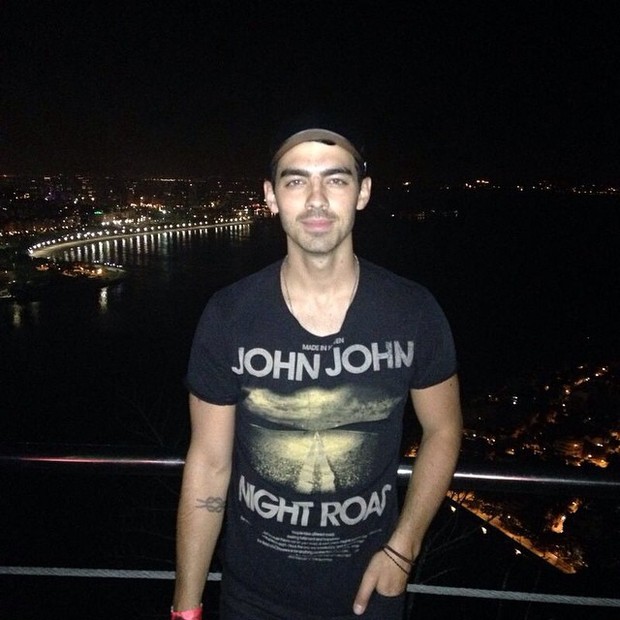 Joe Jonas curte noite no Rio (Foto: Reprodução/Instagram)