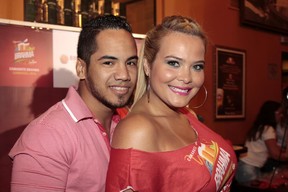 Geisy Arruda e o namorado (Foto: Paduardo / AgNews)
