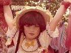 Thalita Lippi divulga foto de infância vestida de caipira