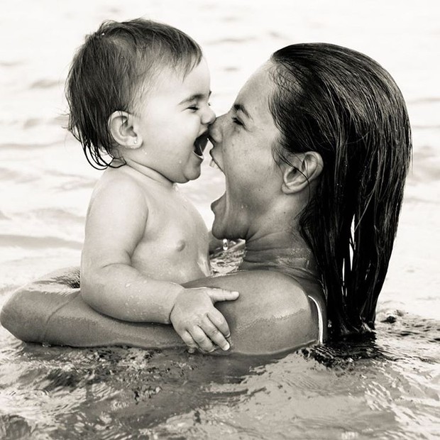 Alessandra Ambrósio e filha (Foto: Reprodução/Instagram)