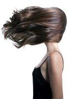 Socorro! Conheça os sete vilões da queda de cabelos em mulheres