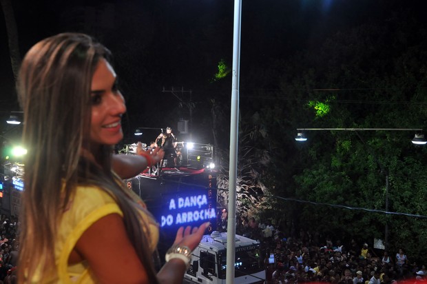 Nicole Bahls em Salvador (Foto: Joilson Cesar/AgHaack)
