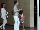 Ana Furtado vai a cinema com a filha em shopping do Rio