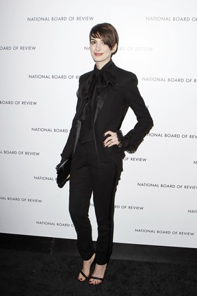 Anne Hathaway no ‘National Board Of Review Awards’ em Nova York, nos Estados Unidos (Foto: Lucas Jackson/ Reuters/ Agência)