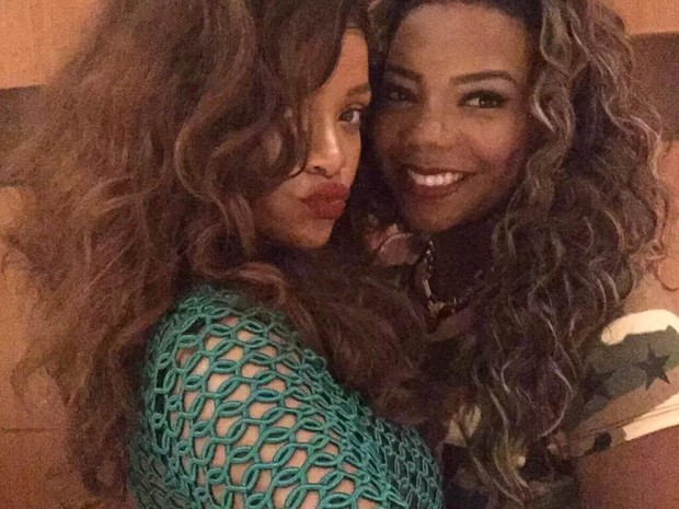 Rihanna e MC Ludmilla (Foto: Instagram / Reprodução)