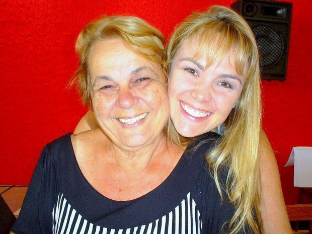  Ana Paula Pituxita e mãe (Foto: Divulgação)