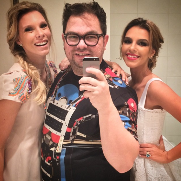Mariana Rios posa com amigos (Foto: Instagram/ Reprodução)