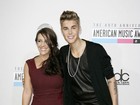 Mãe de Justin Bieber diz a site que gostaria de colocar o filho de castigo